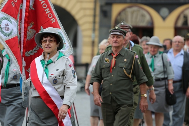 Wspomnienie Władysławy Sikory i harcerek z Ravensbruck