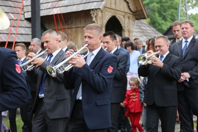 Jubileusz krzyża na wzgórzu w Starej Wsi