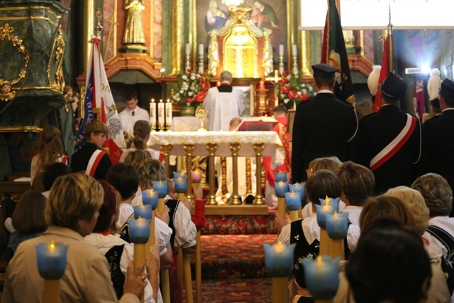 Jubileusz krzyża na wzgórzu w Starej Wsi