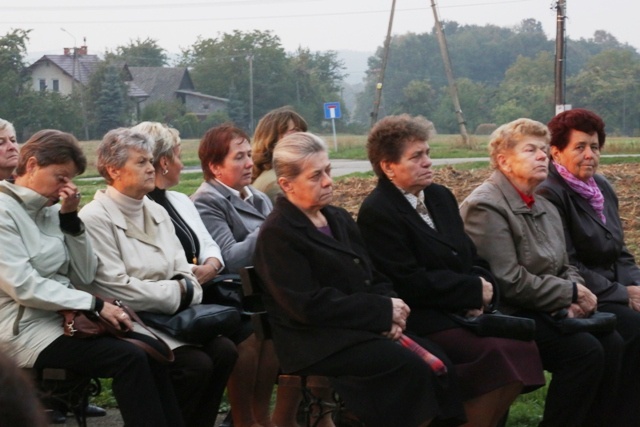 Jubileusz krzyża na wzgórzu w Starej Wsi