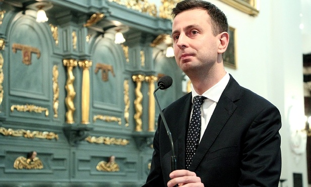 PSL chce skrócenia czasu pracy w Wielki Piątek i Wigilię