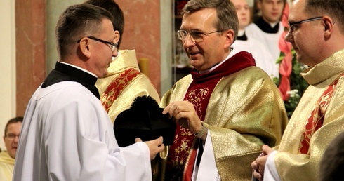 Idźcie do największej ludzkiej biedy