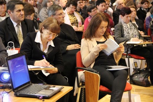 VIII Forum Ruchów i Stowarzyszeń Katolickich. Konferencje