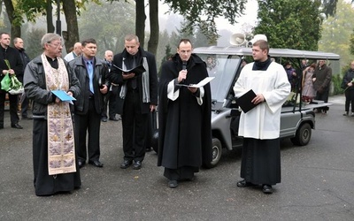 Godność Boga w człowieku