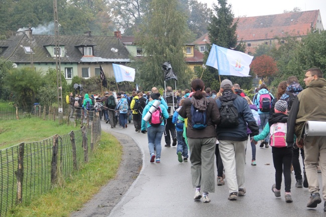 ​Pielgrzymka do Trzebnicy 2015 - cz. 5