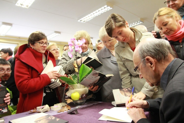 Promocja książki ks. Hellera