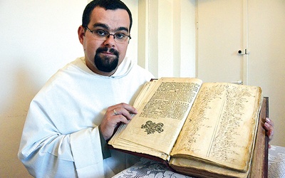 Księga Bractwa Różańcowego z archiwum kościoła św. Jakuba 