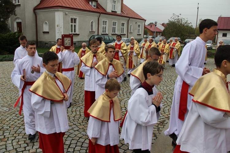 Konsekracja kościoła w Mielcu-Rzochowie