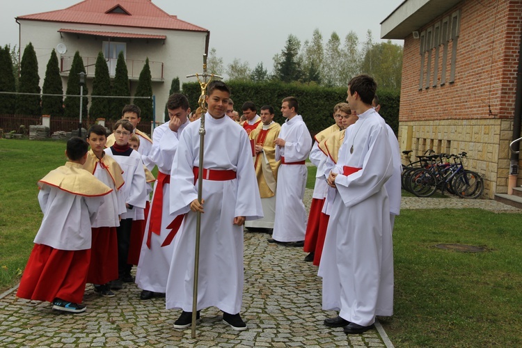 Konsekracja kościoła w Mielcu-Rzochowie