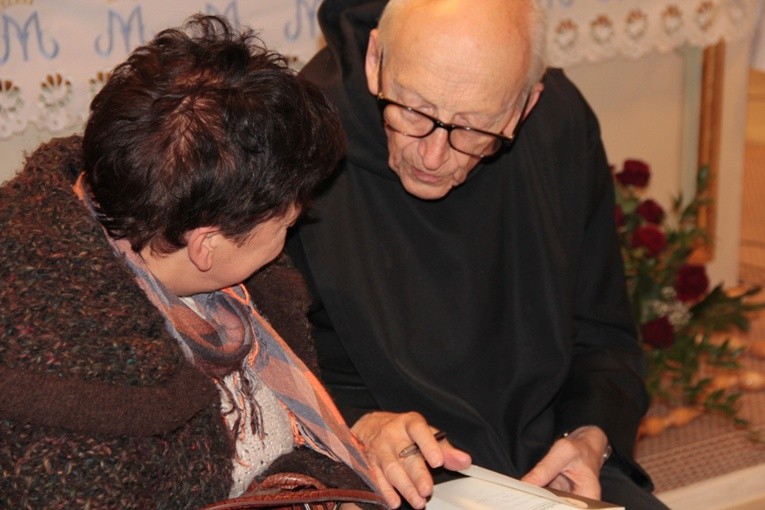 O. Leon Knabit w Skierniewicach