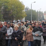 Różaniec na ulicach parafii