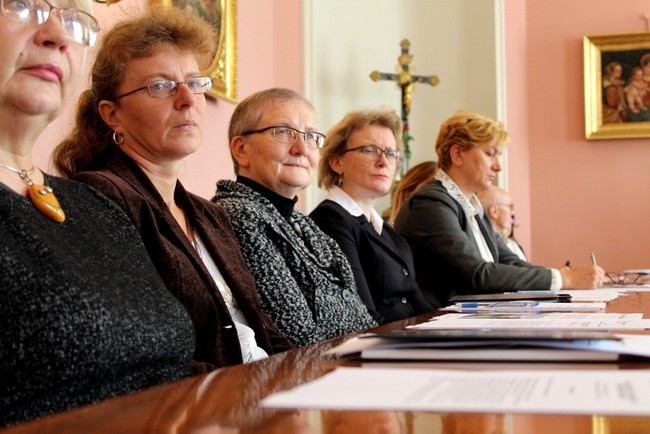 Hospicyjna debata w krakowskiej kurii