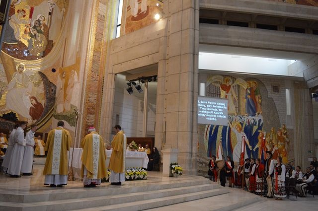 Górale w Centrum św. Jana Pawła II w Krakowie