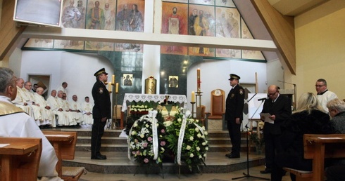 Ostatnie pożegnanie ks. Jerzego Gniatczyka