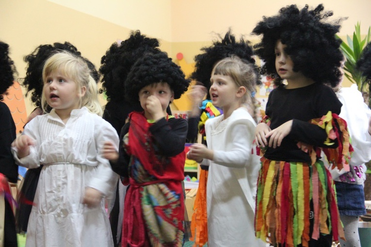 Tydzień Misyjny w łowickim przedszkolu diecezjalnym