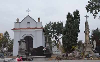 Cmentarz ostrowiecki 