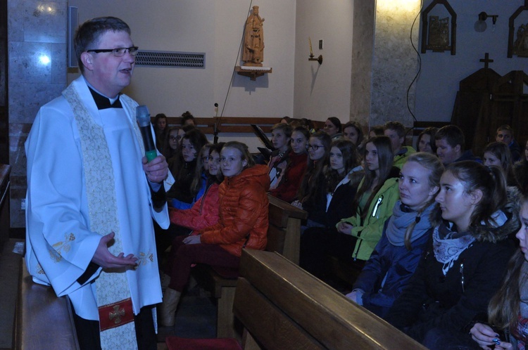 Spotkanie młodych w Ochotnicy Górnej