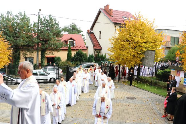 Prymicje biskupie na Woli Duchackiej