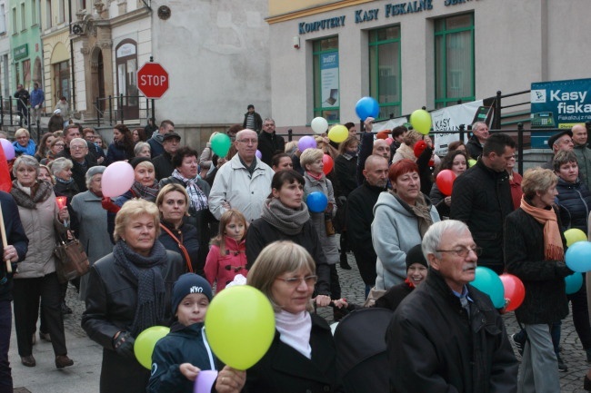 Złotoryjskie świętych marszowanie