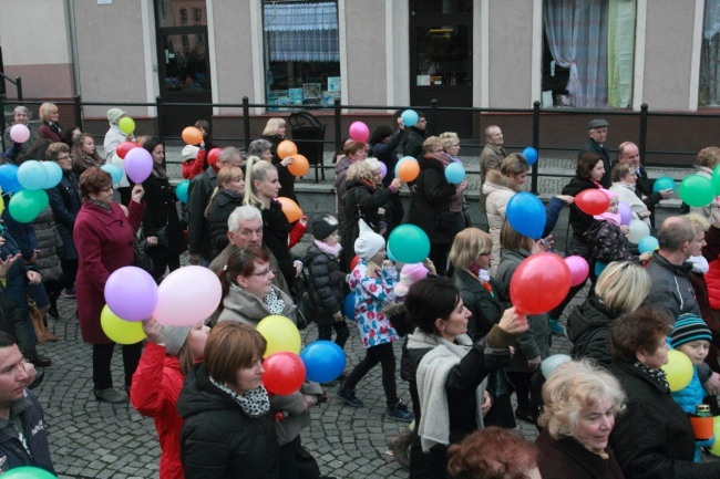 Złotoryjskie świętych marszowanie