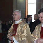 Wmurowanie aktu erekcyjnego w parafii św. Jana Pawła II