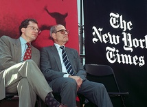 Arthur Ochs Sulzberger  (zmarł w 2012 r.)  i jego syn o tym samym imieniu – wydawcy  „New York Timesa”.  Zdjęcie z 1996 r. 