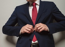 Piękno katolicyzmu: pierwszy guzik