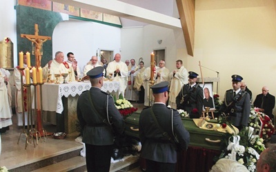 Msza św. pogrzebowa w kościele pw. św. Judy Tadeusza