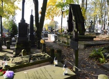 Nałęczowski cmentarz