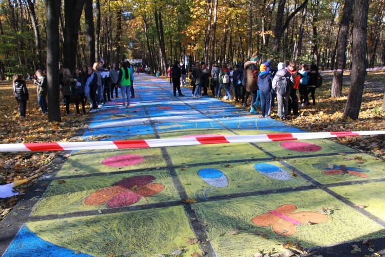 Rysunki kredą dla Jana Pawła II