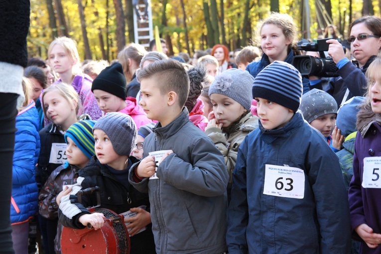 Rysunki kredą dla Jana Pawła II