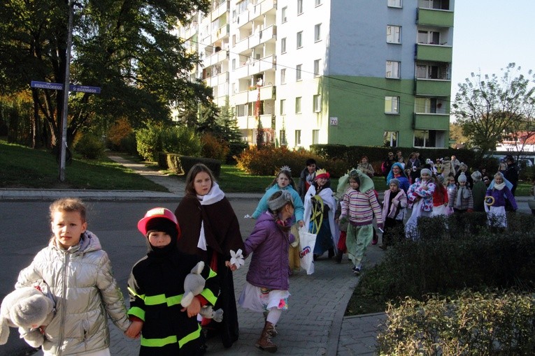 Korowód świętych w Prokocimiu Nowym 2015