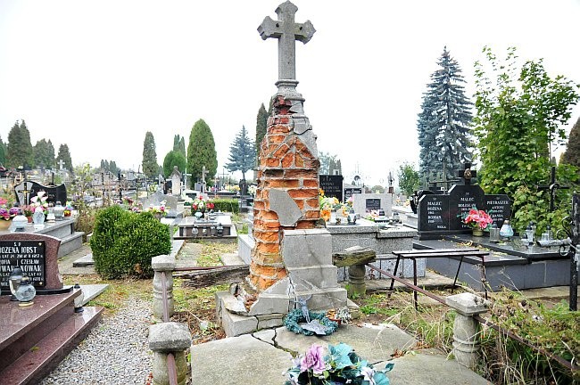 Cmentarz w Kraśniku Starym