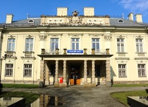 Pałac Wołodkowiczów sprzedany