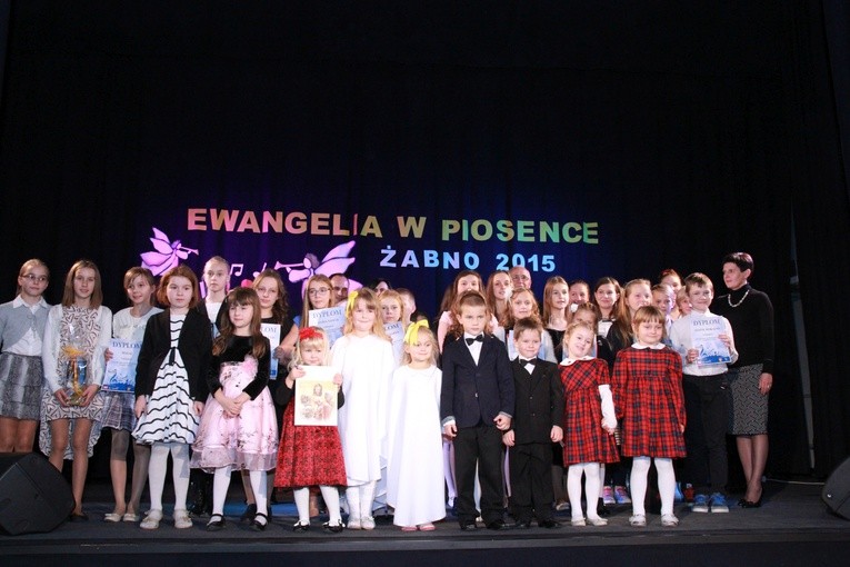 Przegląd piosenki w Żabnie