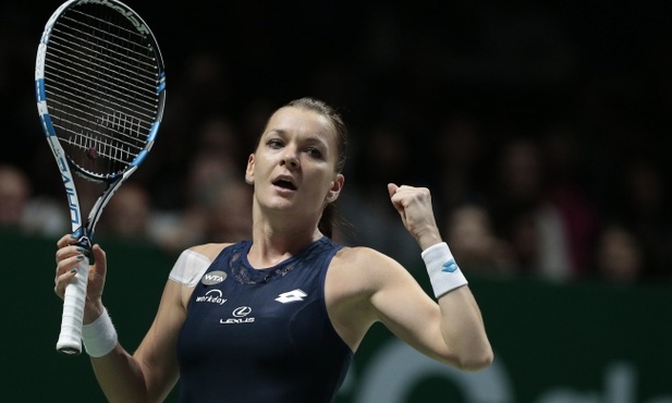 Radwańska w finale WTA w Singapurze!