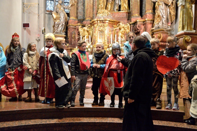 Marsz Świętych na ulicach Opola