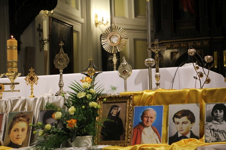 Noc Świętych w Kutnie