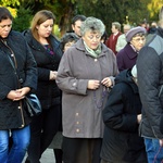 Procesja na cmentarzu katedralnym