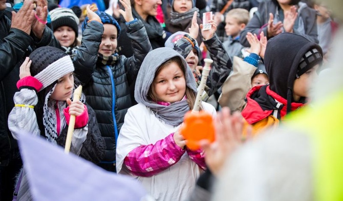 Poznaniacy w Korowodzie Świętych