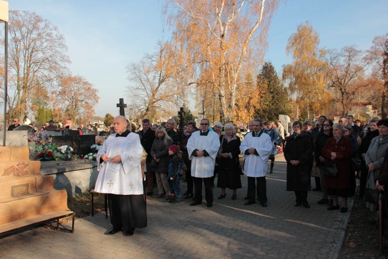 Uroczystość Wszystkich Świętych w Skierniewicach