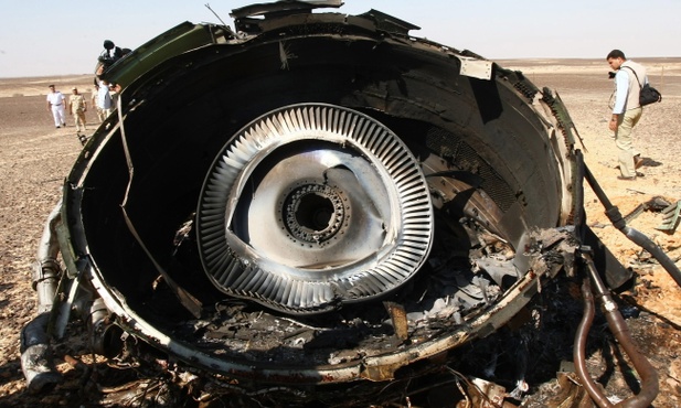 Wybuch silnika przyczyną katastrofy airbusa