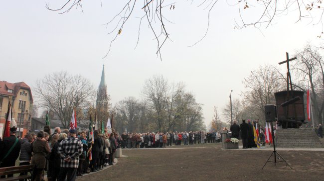 Pomnik ofiar Tragedii Górnośląskiej w Bytomiu