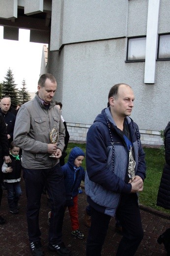 Korowód świętych na Piaskach Nowych - procesja z relikwiami