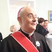 Polonia Restituta dla abp. Hosera