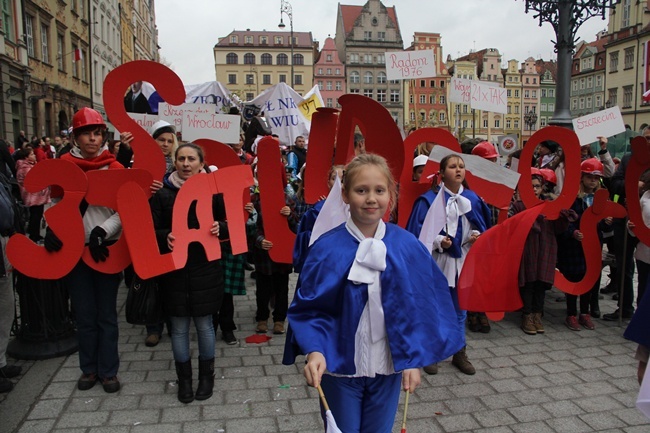 Radosna Parada Niepodległości 2015