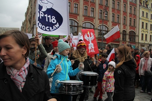 Radosna Parada Niepodległości 2015