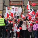 Radosna Parada Niepodległości 2015