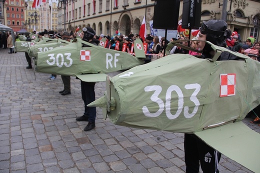 Radosna Parada Niepodległości 2015