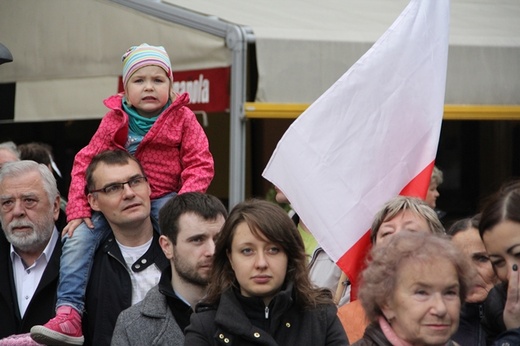 Radosna Parada Niepodległości 2015